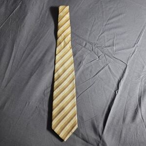 Stylish Gold Patterned Men's Tie